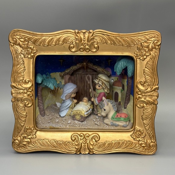 Precious Moments Nativity Scene Shadow Music Box Framed 2013 O Holy Night - Picture 1 of 9